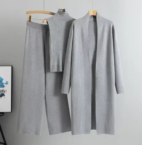 VINTAGE KNITTED CARDIGAN & PANT SET Selene Nordic
