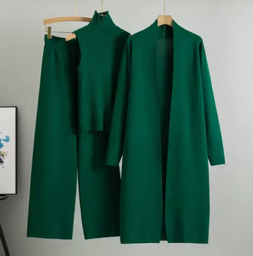 VINTAGE KNITTED CARDIGAN & PANT SET Selene Nordic