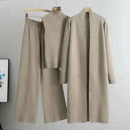 VINTAGE KNITTED CARDIGAN & PANT SET Selene Nordic