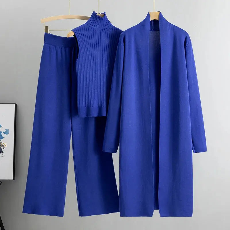 VINTAGE KNITTED CARDIGAN & PANT SET Selene Nordic