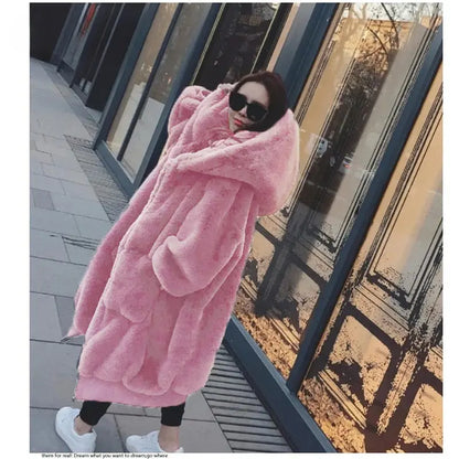 FLUFFY DREAMER  VARM FUSKEPELSJAKKE Selene Nordic