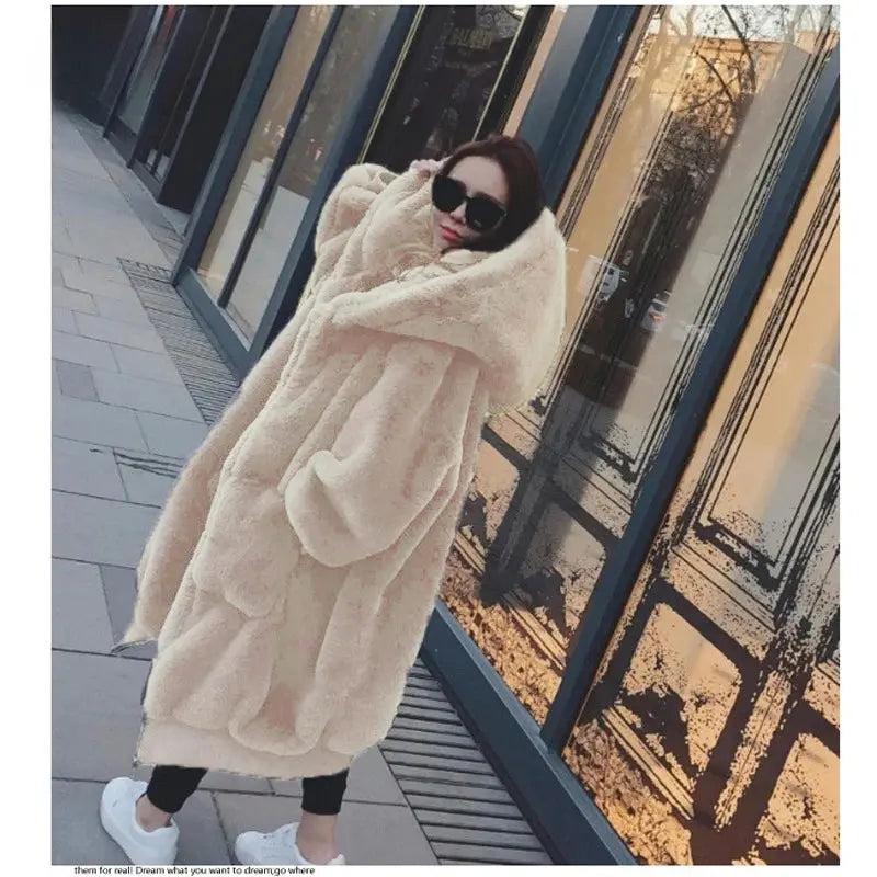 FLUFFY DREAMER  VARM FUSKEPELSJAKKE Selene Nordic